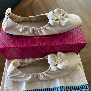 Tory Burch Flower Ballet Flat